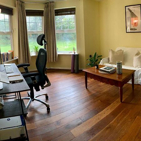 Peaceful Garden View Apt. Close To Central Λονδίνο Εξωτερικό φωτογραφία