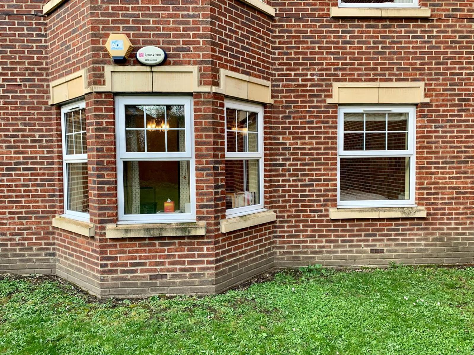 Peaceful Garden View Apt. Close To Central Λονδίνο Εξωτερικό φωτογραφία